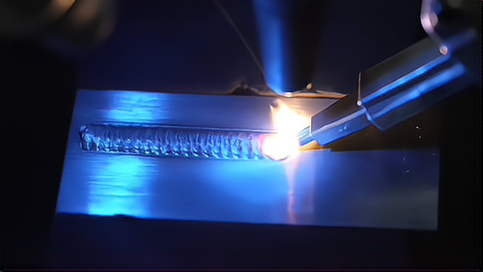 Cutting Thick Steel: Fiber Laser vs CO2