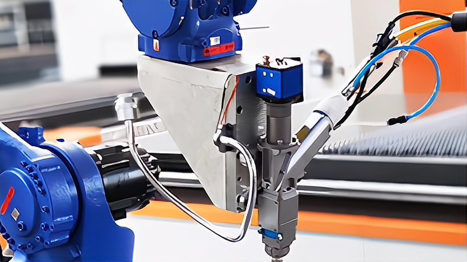Laser Cleaning Robots: Removing Rust, Paint and Coatings
