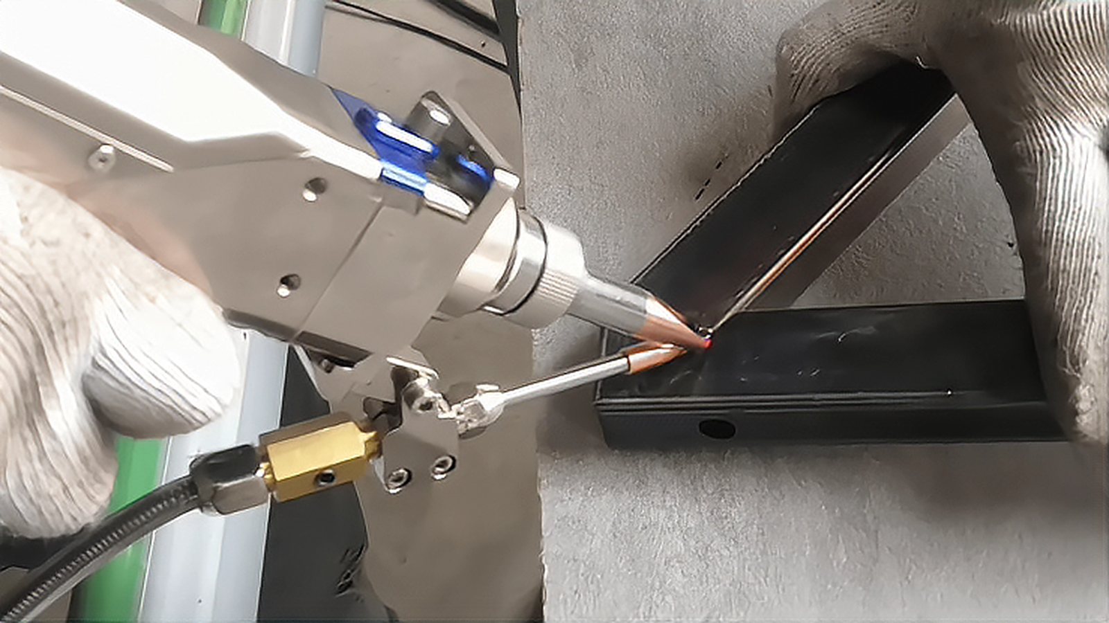 Laser Marking vs Laser Engraving: Choosing the Process